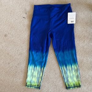 Athleta ombre multicolored capri leggings size S NWT